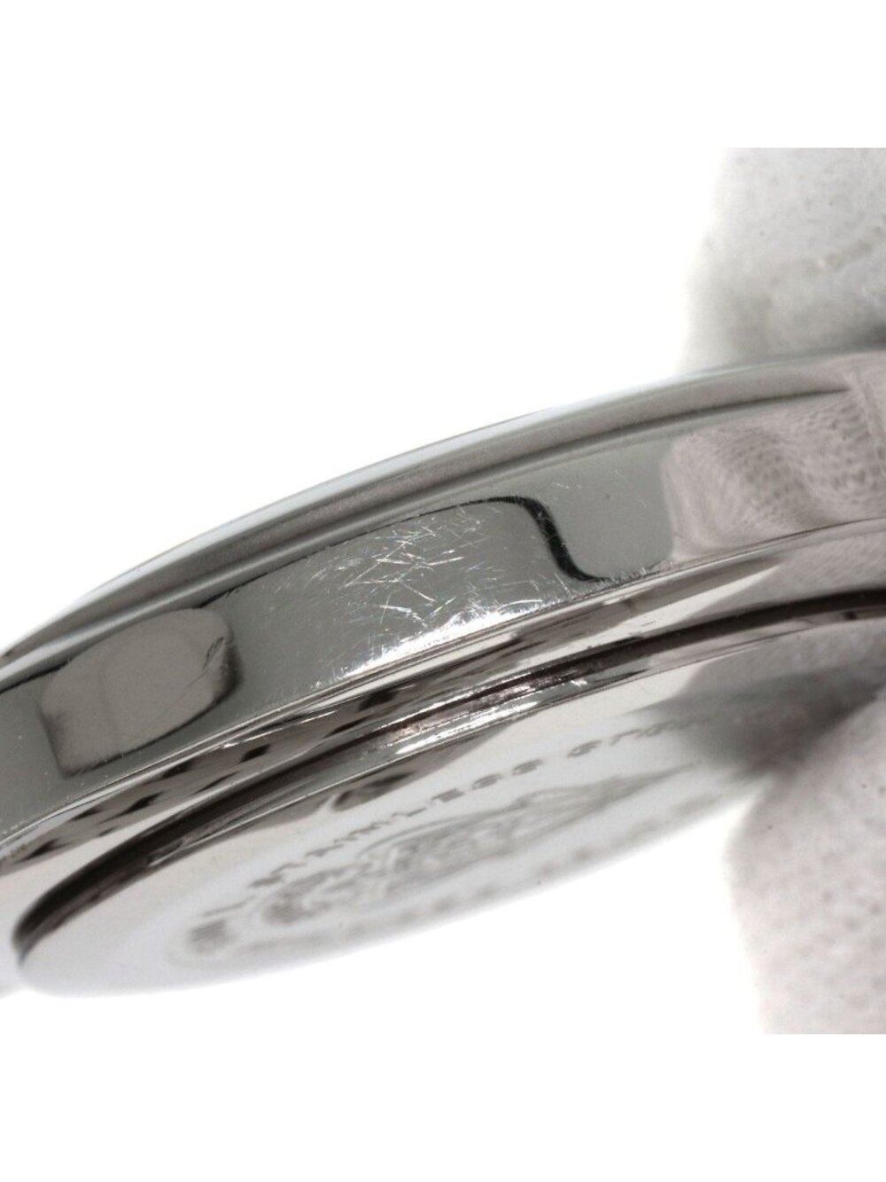 Gucci Round Face Watch SS - Picture 13 of 15